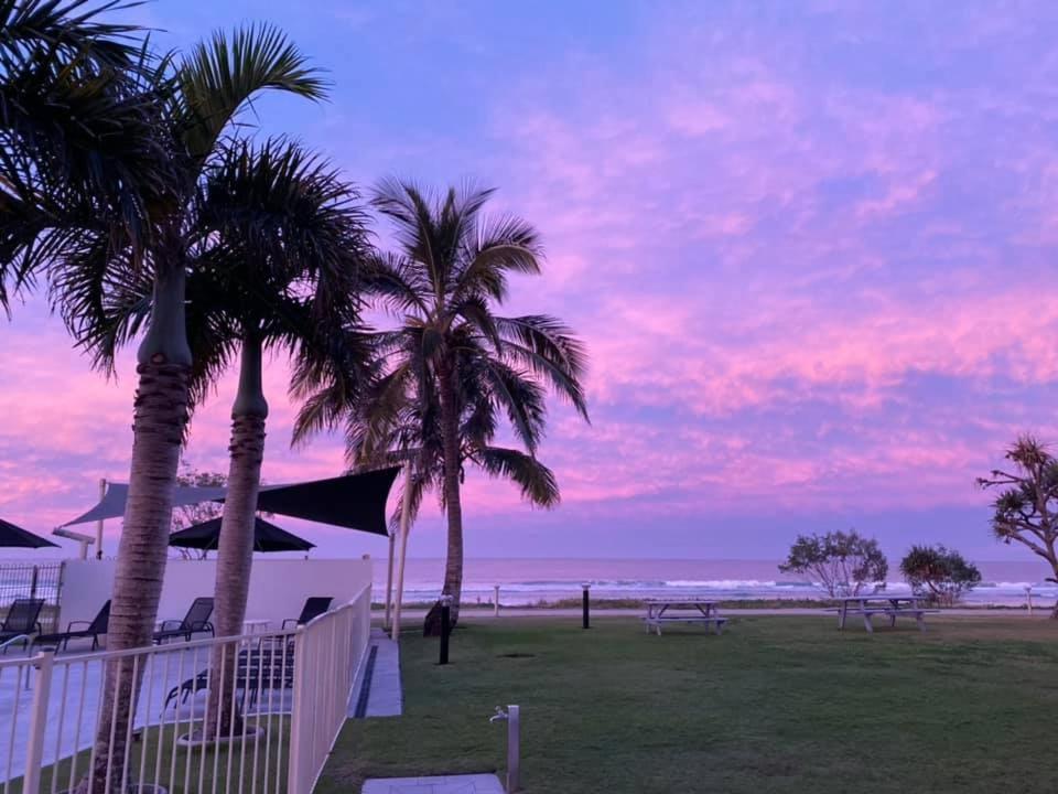 San Simeon Beachfront Apartments Tugun Gold Coast Luaran gambar